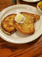 Cracker Barrel Old Country Store inside