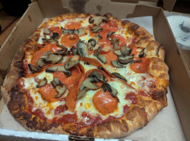 Sunseri Pizza In Baldw food