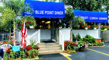 Blue Point Diner outside