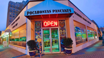 Pocahontas Pancake House outside