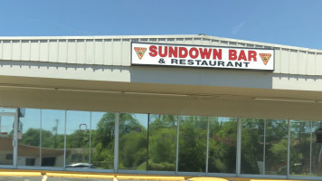 Sundown Grill outside