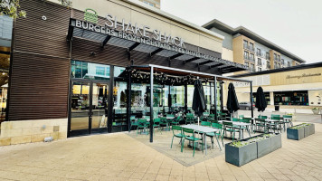 Shake Shack Plano, Legacy West outside