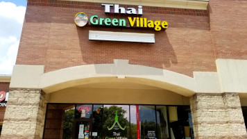 Thai Green Village food