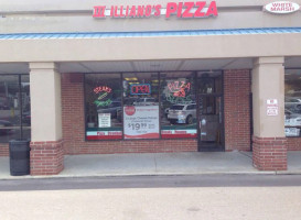 Iii Illiano's Pizza outside