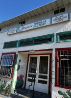 Jesse's Tortilla Factory outside