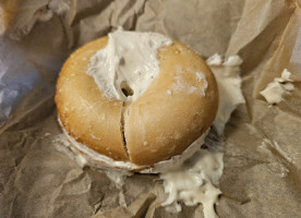 Bruegger's Bagels food