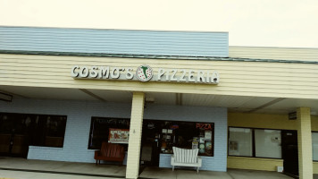 Cosmo's Pizzeria outside