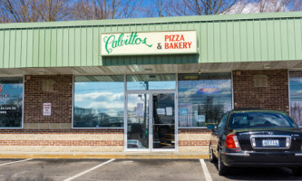 Calvitto's Pizza Bakery outside