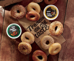 Bruegger's Bagels In Brookl food