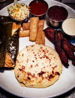 Rosi's Salvadoran Fusion Cuisine food