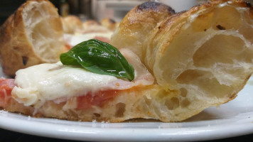 Pizzeria Bella Vista By Signorelli food