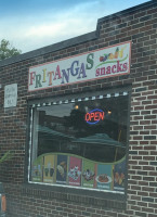 Fritangas Snacks outside