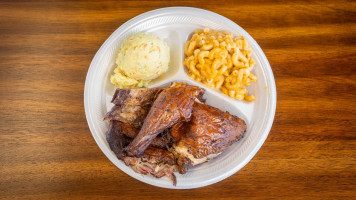 Petty's Bbq In Killeen, Texas! food