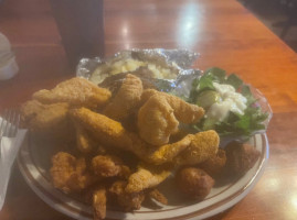 Catfish Corner food