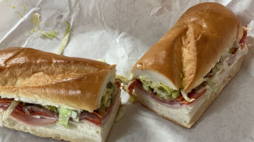 New York Sub Hub food