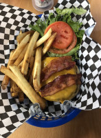 Duck Duck Burgers outside