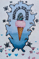 Mariposa Ice Cream inside