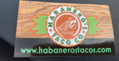 Habanero's Taco Co. outside