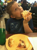 Cicis Pizza food