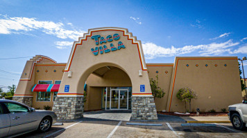 Taco Villa outside