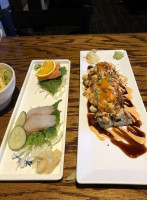 Sushi Cafe food