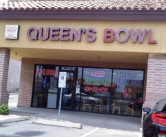 Queen's Bowl Chinese Food outside