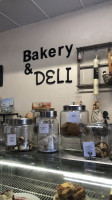 Dianna's Bakery Cafe Deli-specialty Market food