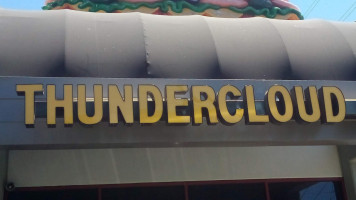 Thundercloud Subs food