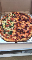 Amico's Pizza food