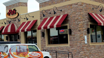 Pat's Pizza Family food