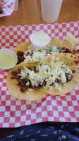 Garibaldy's Tacos food