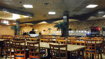 Dimassi's Mediterranean Buffet food