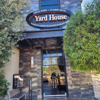 Yard House food