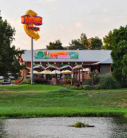 Razzoo's Cajun Cafe outside