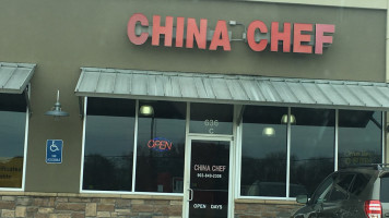 China Chef outside