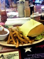 Main Street Diner food