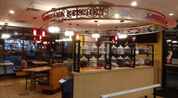 Popeyes Louisiana Kitchen inside