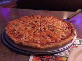 Fred's Pizza food