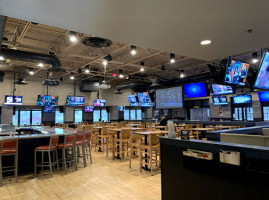 Buffalo Wild Wings inside