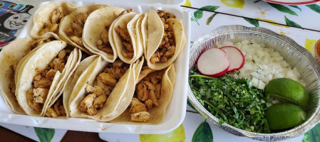 Los Taquitos De Puebla food