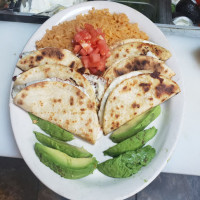 El Nopal Family Mexican Restaurant  food