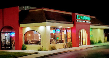 El Mariache Mexican Grill outside