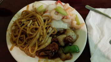 Ever Green Chinese Buffet food