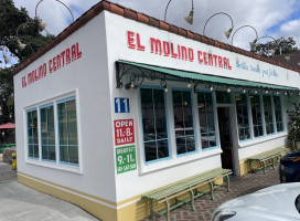 El Molino Central food