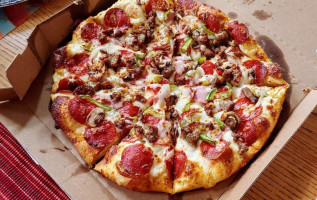 Domino's Pizza food