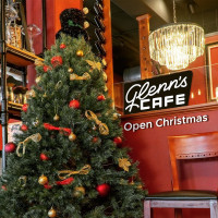 Glenn's Cafe inside