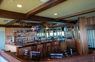 The Crow's Nest At Clover Island Inn food