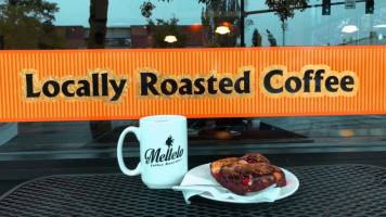 Mellelo Coffee Roasters food