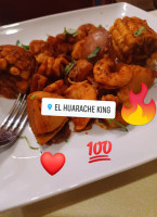 El Huarache King food