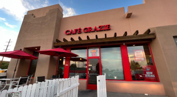 Cafe Grazie outside